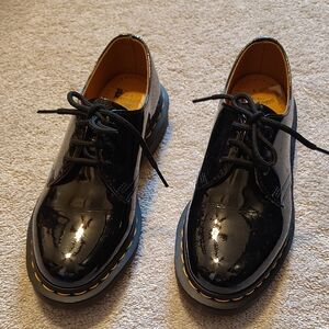 Doctor Martin Air Wair Oxfords